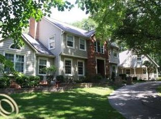 3525 Van Amberg Rd, Brighton, MI 48114