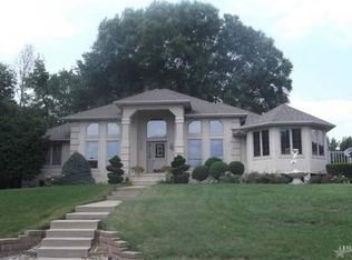 1507 Brookview Blvd, Kendallville, IN