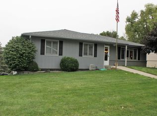 219 Wildwood Rd, Council Bluffs, IA 51503