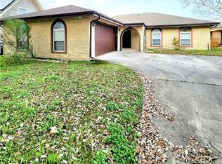 7311 Briarheath Dr, New Orleans, LA 70128