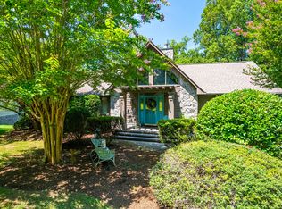 40 Bay Front Rd, Penhook, VA 24137