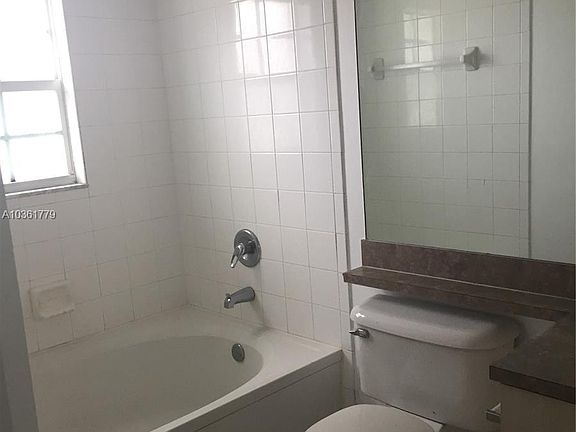 4th image of 11133 SW 8th St APT 108