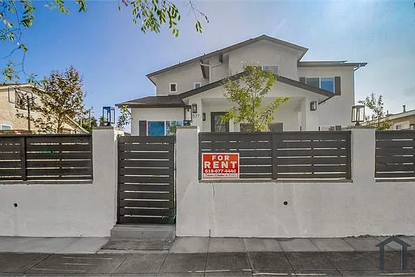 3 bed, 1200 sqft, $3,750 — Photo 2