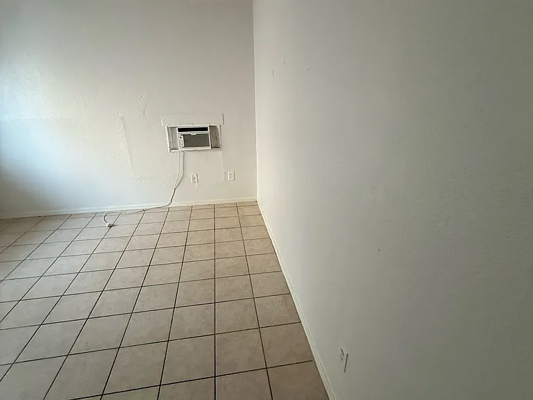 151 N Palo Verde Dr #7 — Photo 10
