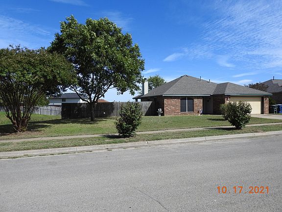 2nd image of 807 Northern Dancer Dr