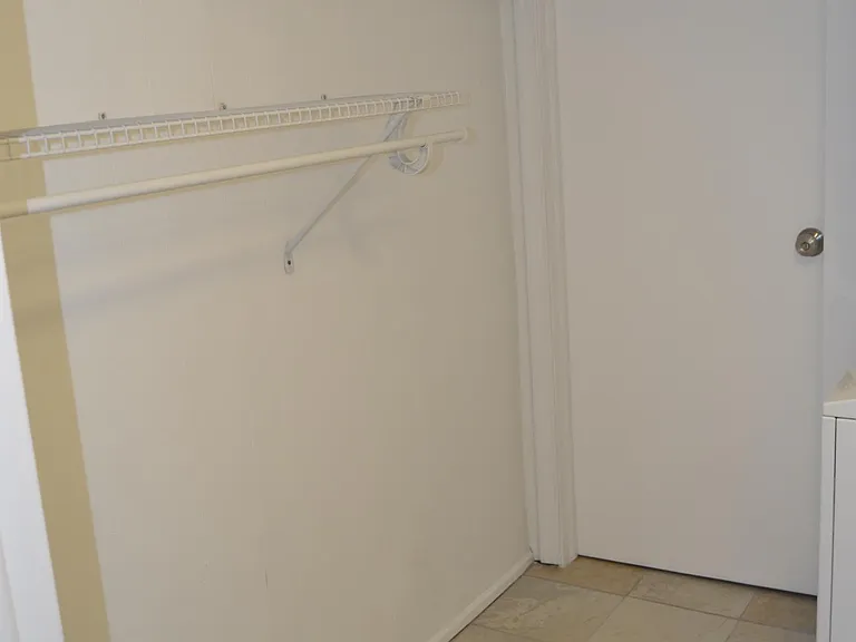 Walk in closet