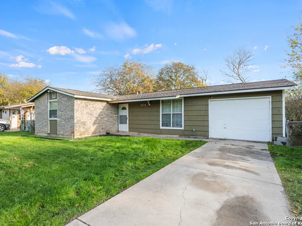 6014 Century Dr, San Antonio, TX 78242