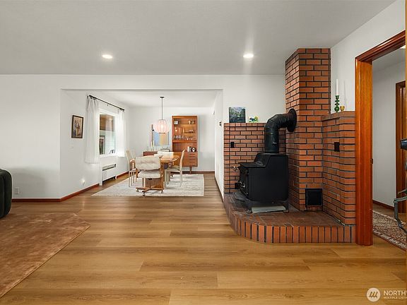 5th image of 1707 8th Street