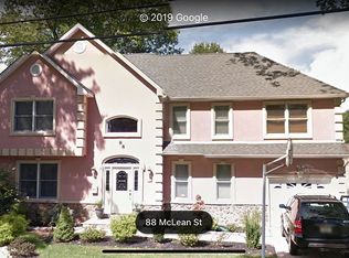 88 McLean St, Iselin, NJ 08830