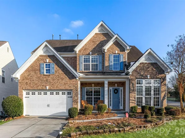 3671 Burnage Hall Rd, Harrisburg, NC 28075