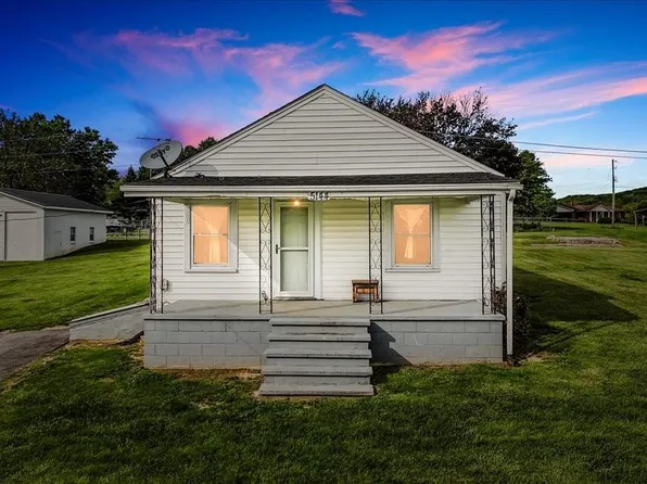 5144 Thornspring Rd, Pulaski, VA 24301