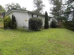 21 Crooked Oak Ln, Weaverville, NC 28787