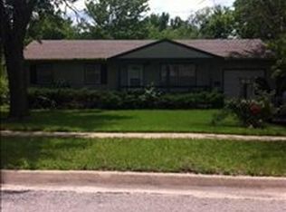 2755 SW Belle Ave, Topeka, KS 66614