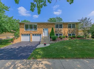 8624 W 145th St, Orland Park, IL 60462