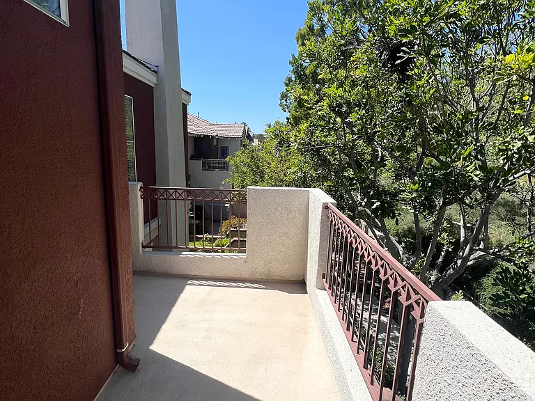 102 Santa Barbara Ct — Photo 25