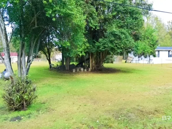 118 Short St, Atmore, AL 36502