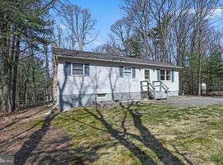 2580 Papoose Dr, Auburn, PA 17922