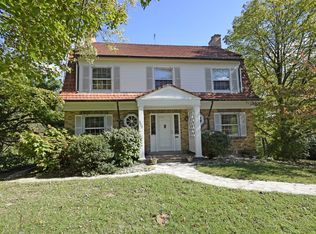 5922 Winton Ridge Ln, Cincinnati, OH 45232