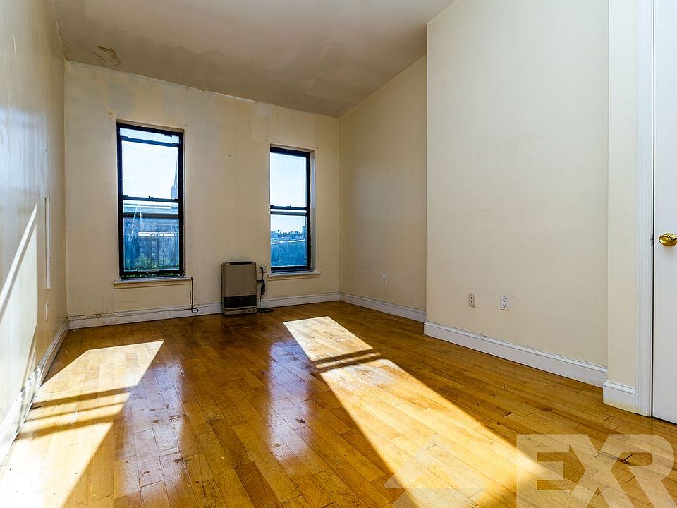 1st image of 163 Humboldt St APT 4R