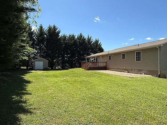 5th image of 214 Faith Ct