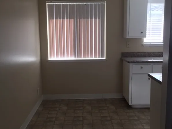 Middlefield Apartments, 1903 Middlefield Rd #F0c3777c2, Redwood City, CA 94063