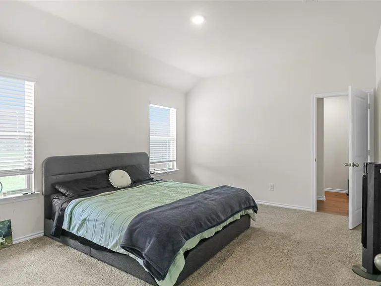 2907 Hadley Dr — Photo 19