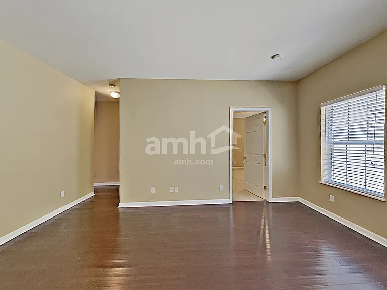 1001 High Ridge Dr — Photo 7