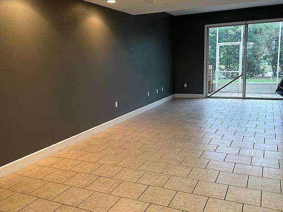 5th image of 617 Founders Dr #617
