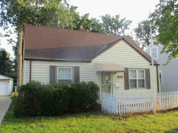 25251 Richards Ave, Euclid, OH 44132