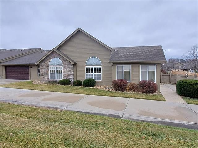 1st image of 650 NE 65th Ter
