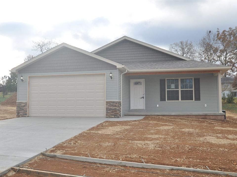 1st image of 106 Brookhaven Dr #16