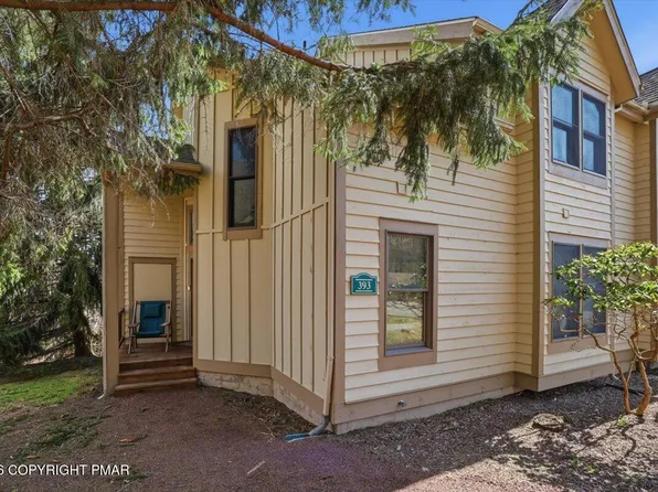 393 Vista Dr, Tannersville, PA 18372