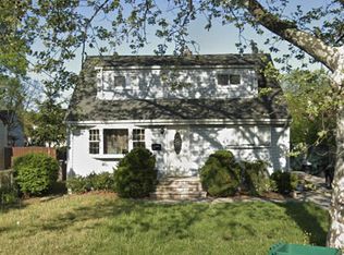 265 Sunset Ave, Old Bridge, NJ 08857
