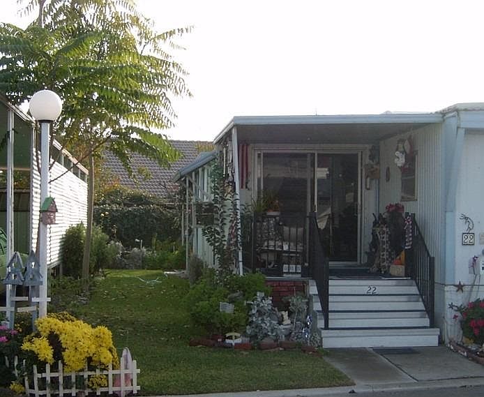 1st image of 1400 Meredith Ave Spc 22