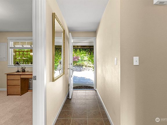 2nd image of 6201 Soundview Drive