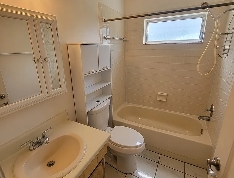 8224 Autumn Oak Ave — Photo 13