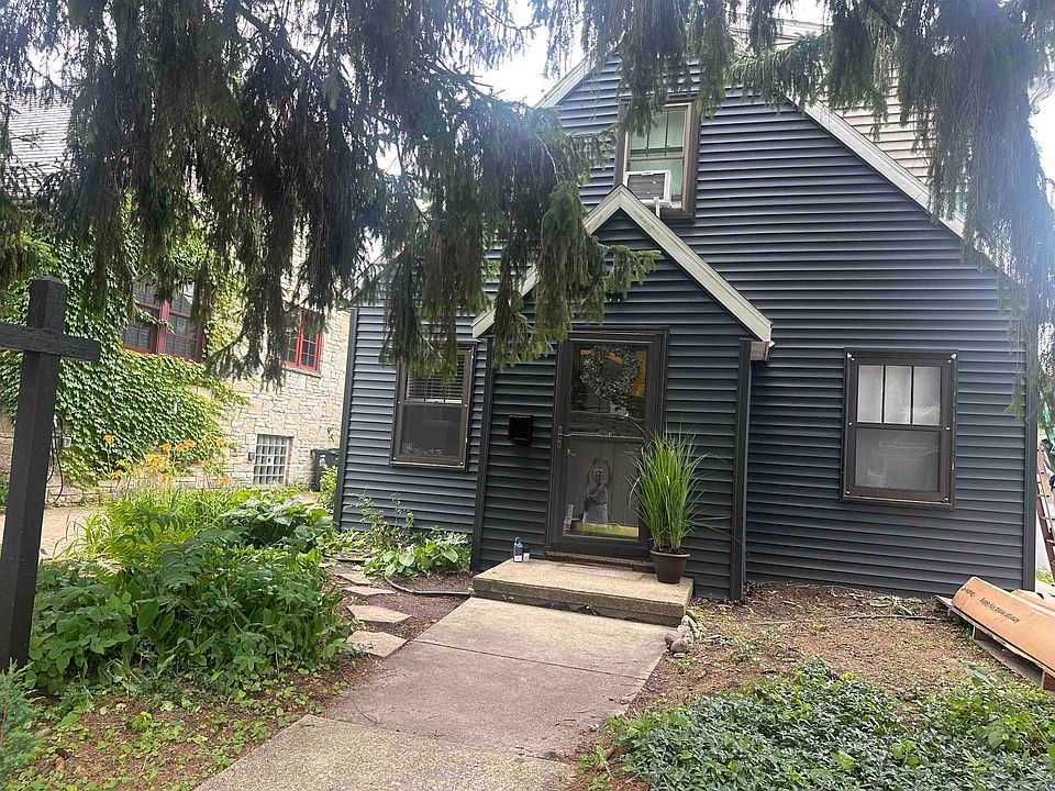 1st image of 12 Farley Ave
