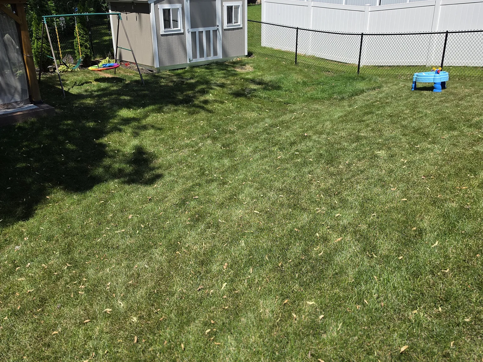 5 bed, 2827 sqft, $4,499 — Photo 4