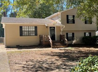 2754 Aruba Dr, Powder Springs, GA 30127