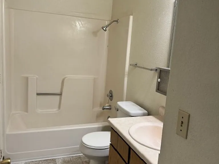 1801 Conifer Way — Photo 6