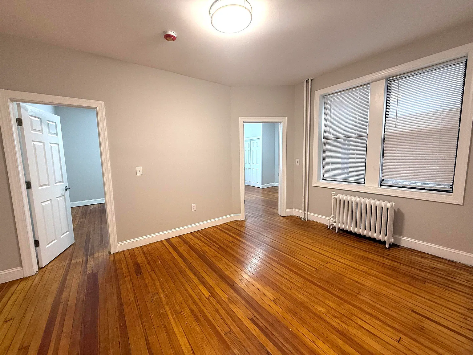 6404 Park Ave — Photo 2