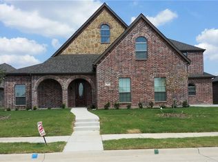 710 Willowbranch Ln, Midlothian, TX 76065