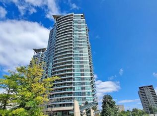 33 Elm Dr W #1802, Mississauga, ON L5B 4M2