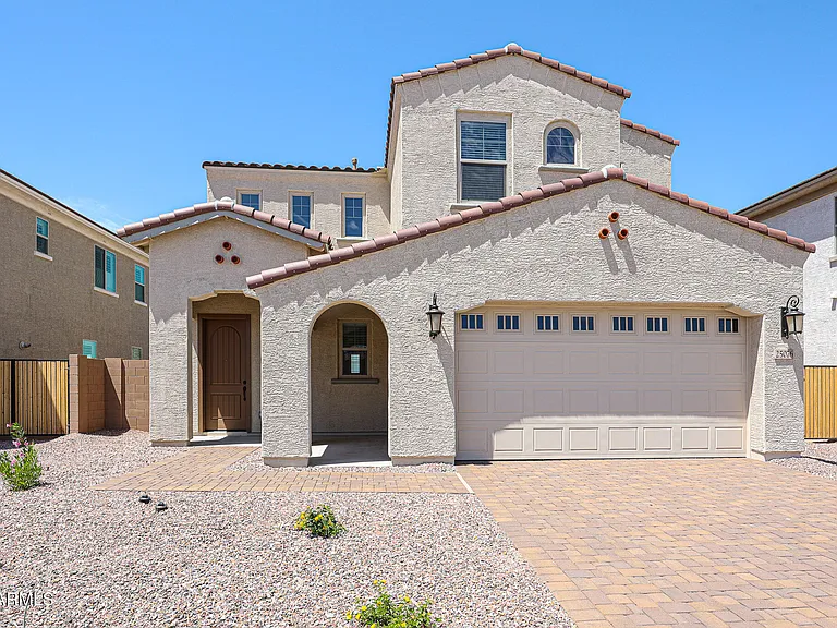 25076 N 77th Dr — Photo 1