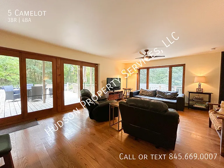 5 Camelot — Photo 4