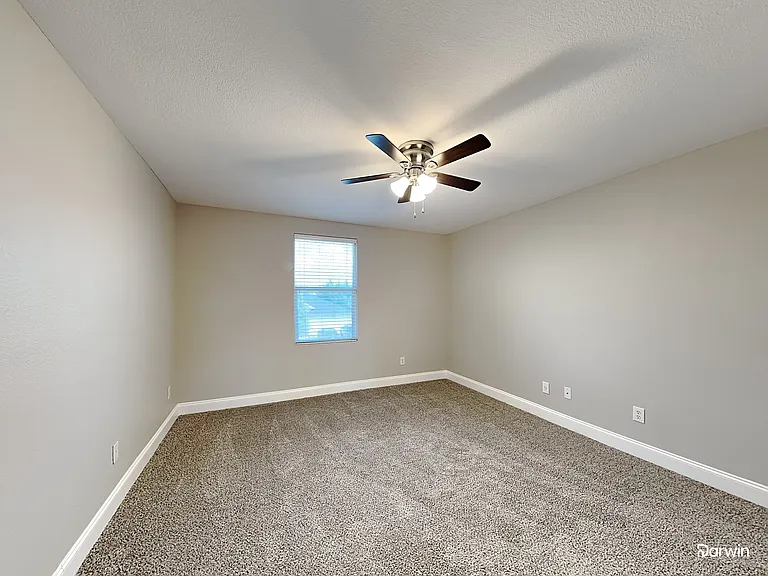 1405 Evergreen St — Photo 9