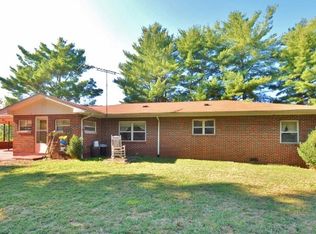 18648 W Us Highway 64, Murphy, NC 28906