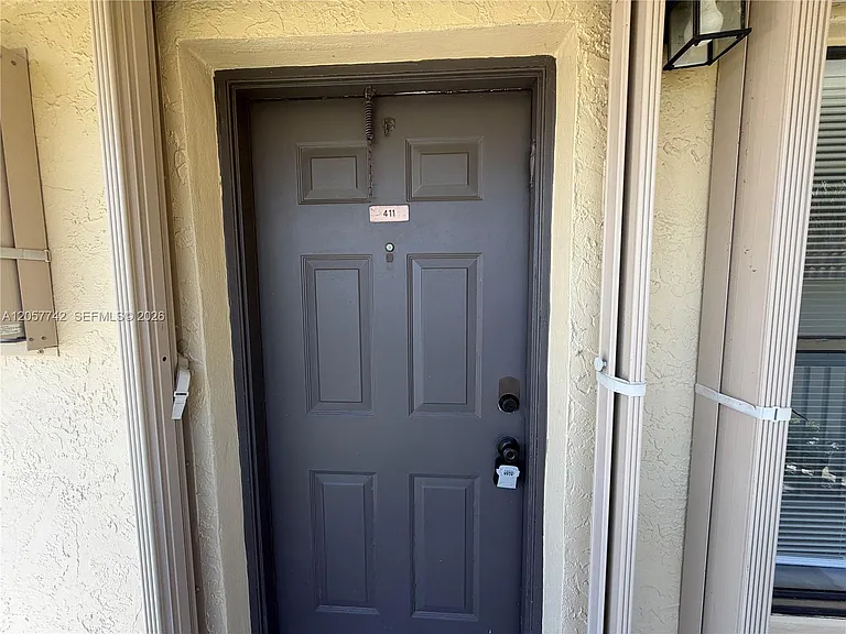 411 NW 100th Pl #201 — Photo 3