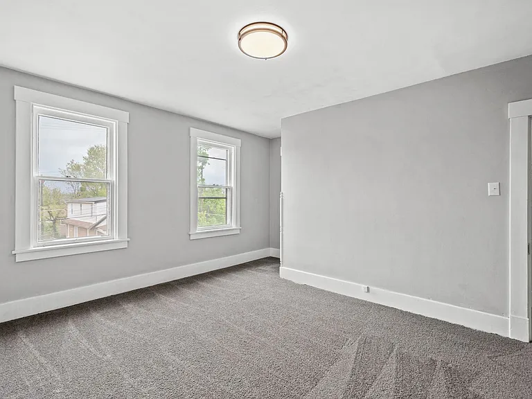 1210 Sylvan Ave — Photo 20