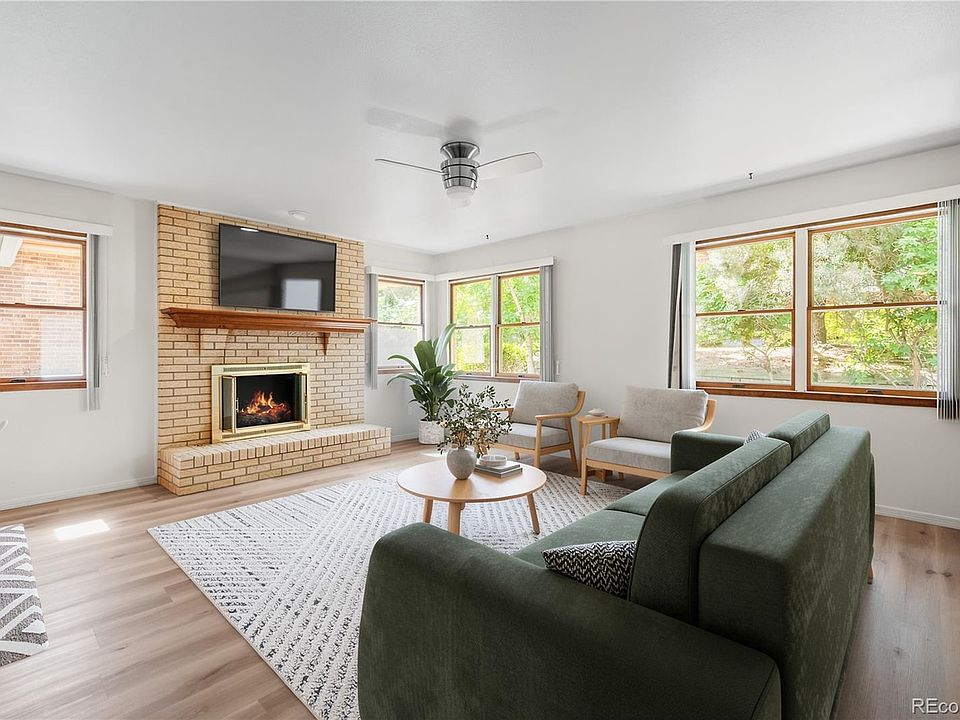 1st image of 8014 W 78th Way